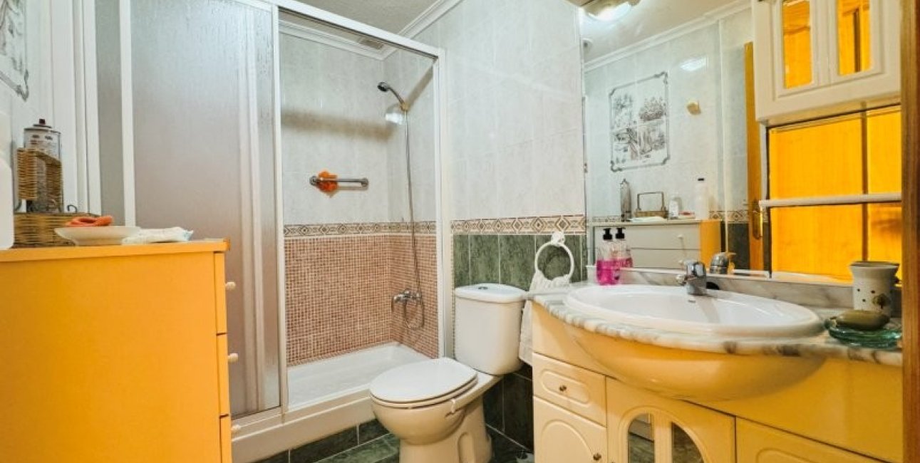 Resale - Apartment / flat -
Torrevieja - La Mata