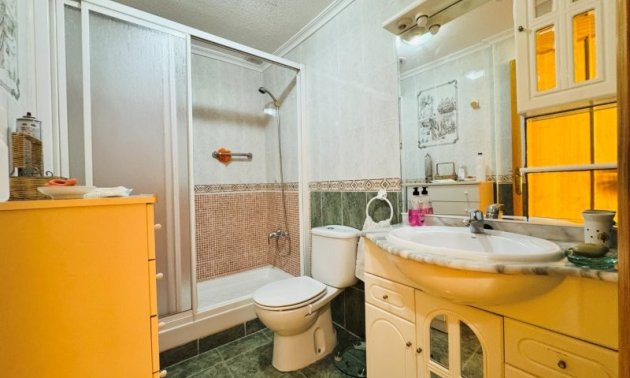 Resale - Apartment / flat -
Torrevieja - La Mata