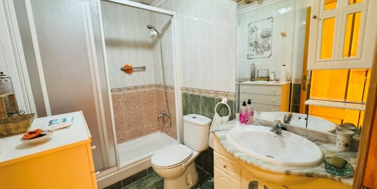 Resale - Apartment / flat -
Torrevieja - La Mata