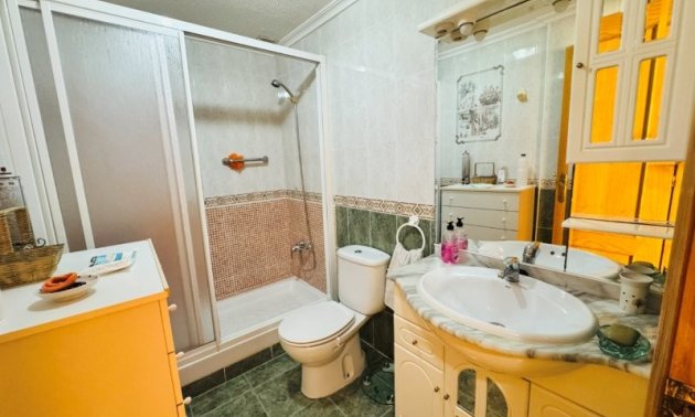 Resale - Apartment / flat -
Torrevieja - La Mata