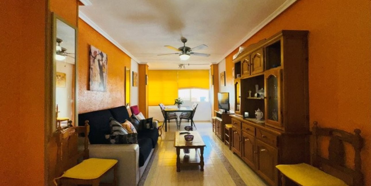 Resale - Apartment / flat -
Torrevieja - La Mata