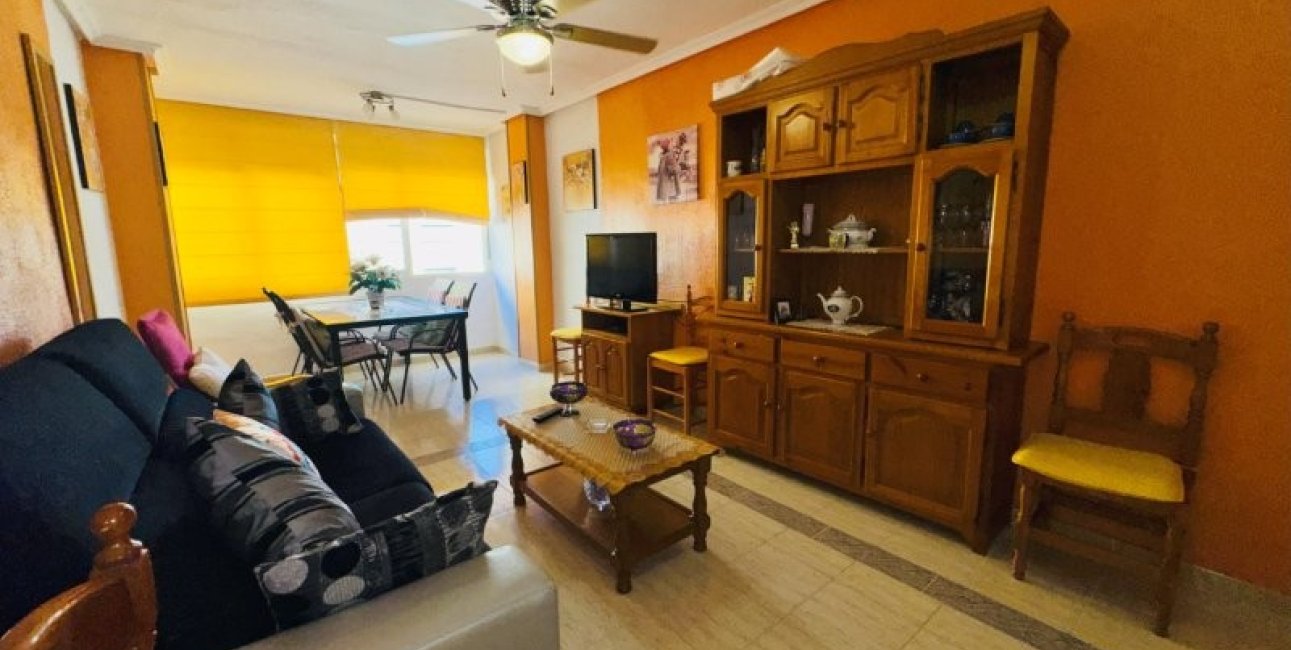 Resale - Apartment / flat -
Torrevieja - La Mata