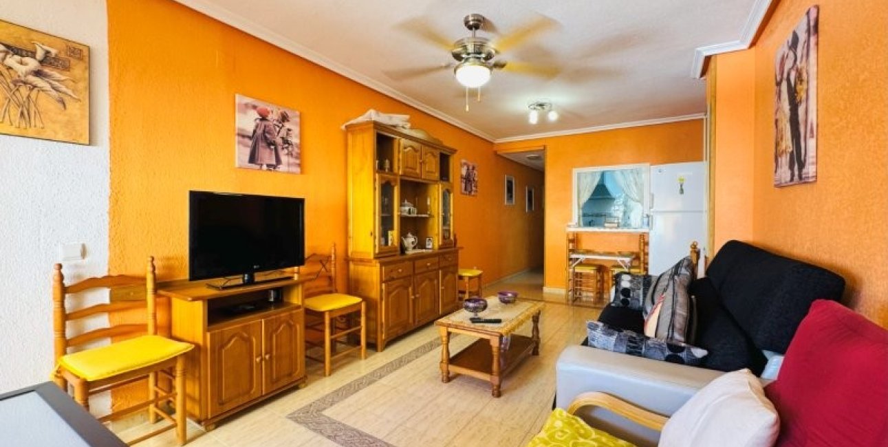 Resale - Apartment / flat -
Torrevieja - La Mata