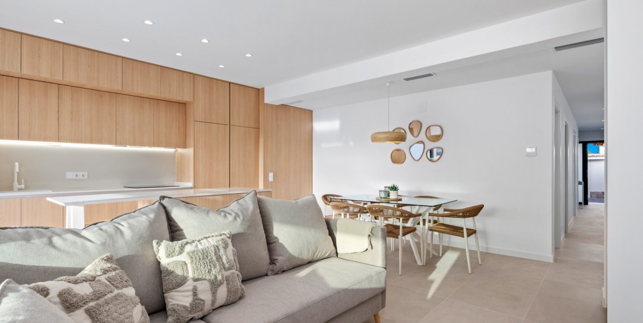 Reventa - Villa -
Torrevieja - San Luis - Chaparal