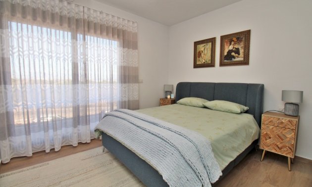 Resale - Villa -
Orihuela Costa - Villamartín