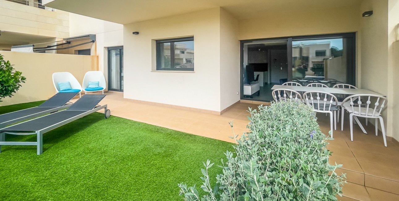 Resale - Apartment / flat -
Orihuela Costa