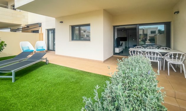 Resale - Apartment / flat -
Orihuela Costa