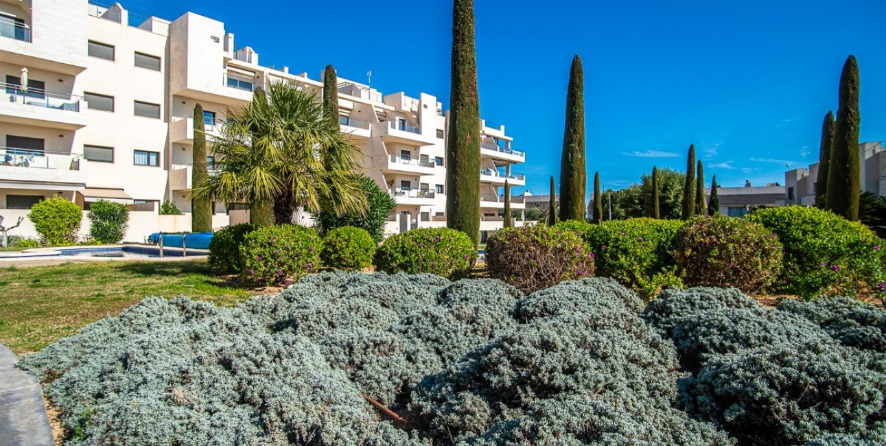 Resale - Apartment / flat -
Orihuela Costa