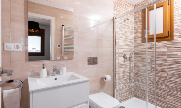 Reventa - Apartamento / piso -
Orihuela Costa