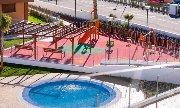 Reventa - Apartamento / piso -
Orihuela Costa