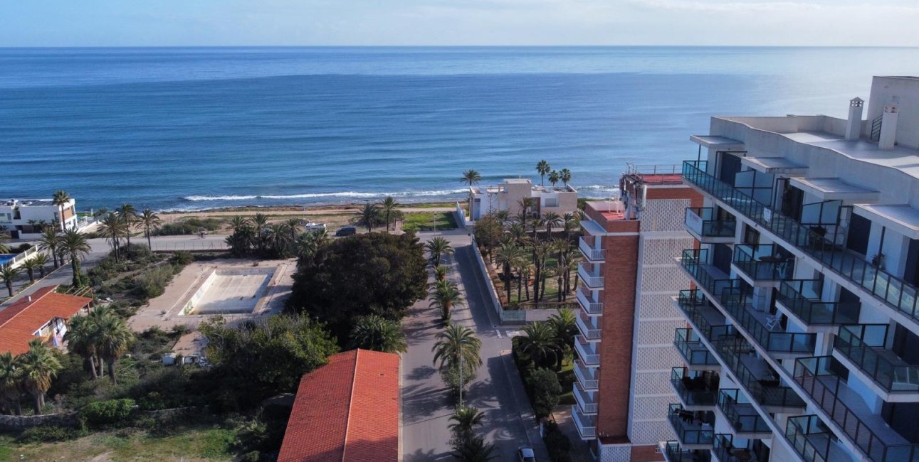 Resale - Apartment / flat -
Torrevieja - La Veleta