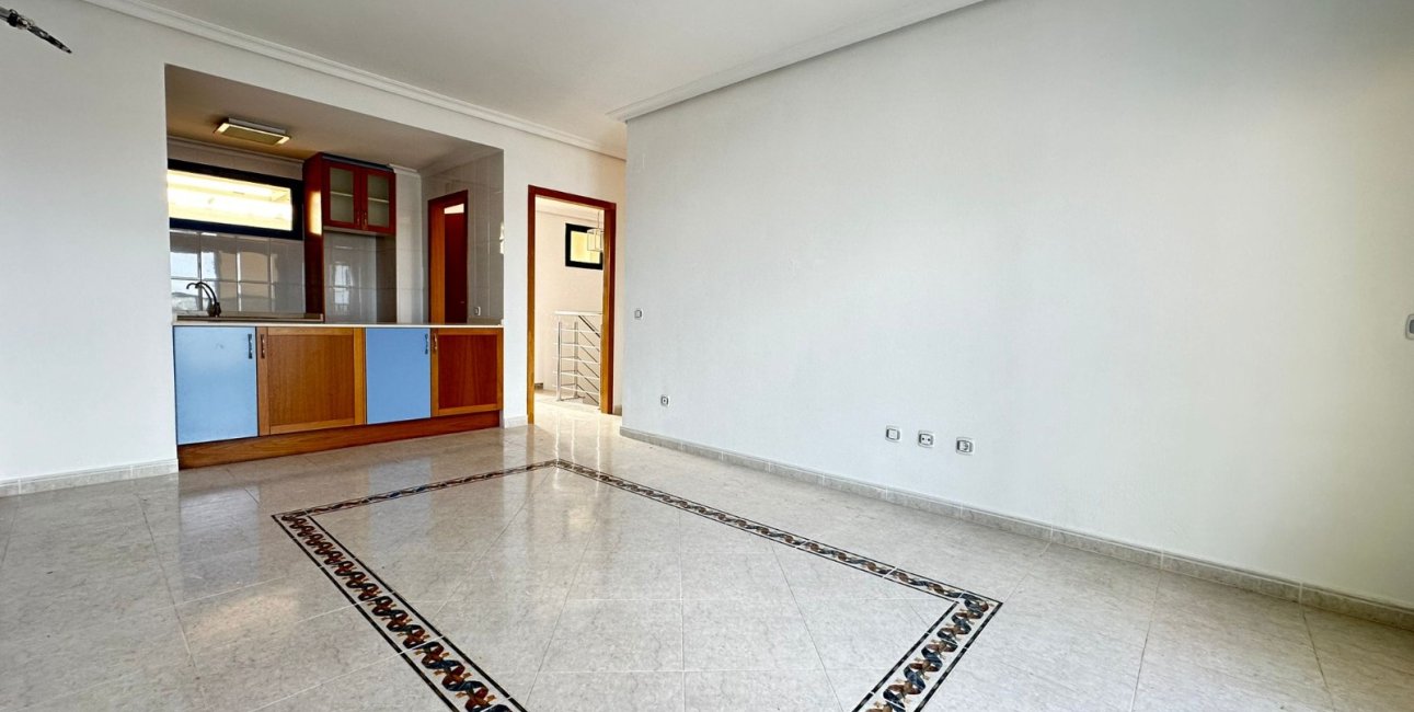Resale - Apartment / flat -
Torrevieja - La Veleta