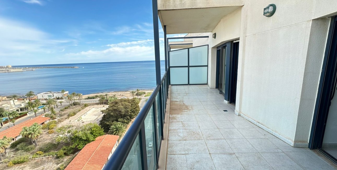 Resale - Apartment / flat -
Torrevieja - La Veleta