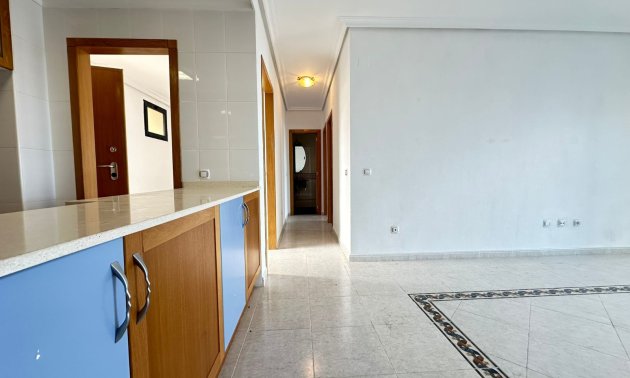 Resale - Apartment / flat -
Torrevieja - La Veleta