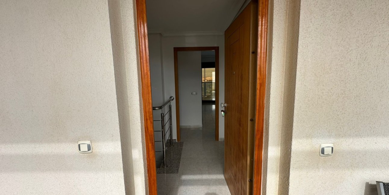 Resale - Apartment / flat -
Torrevieja - La Veleta