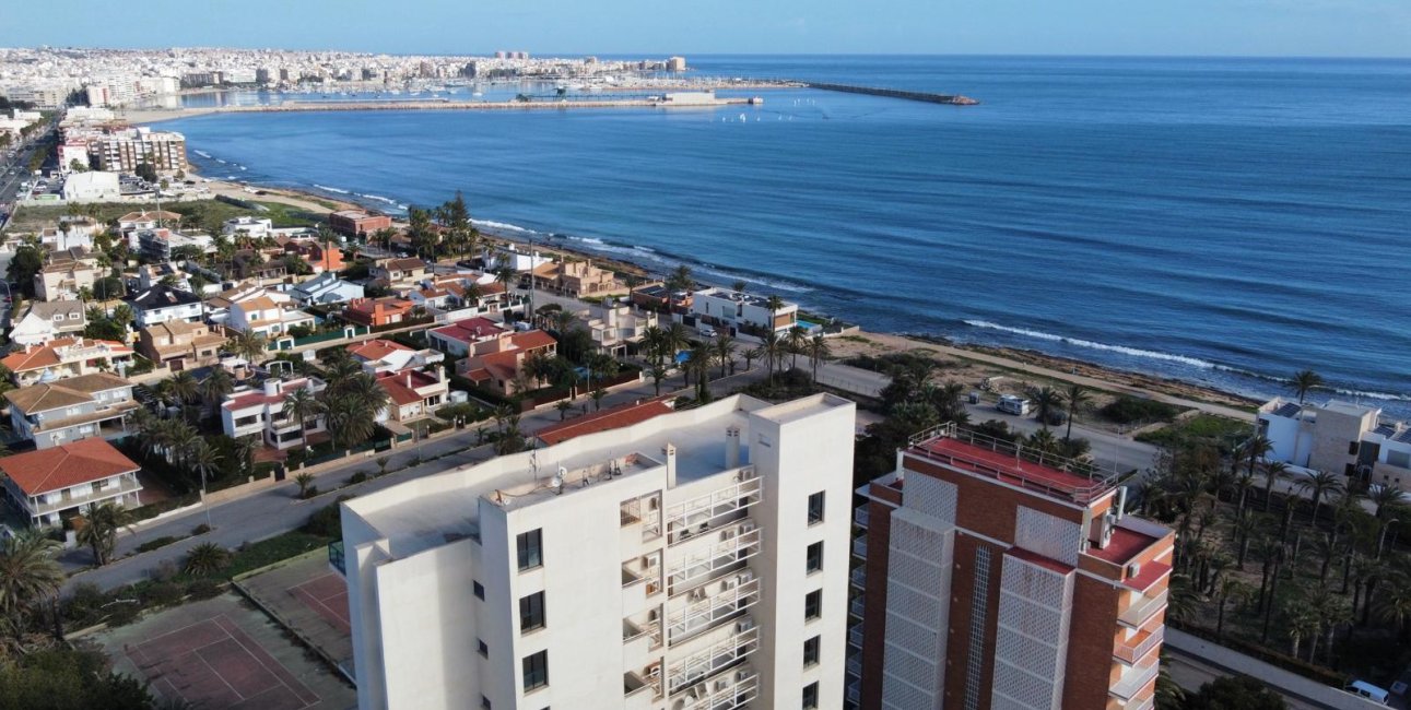 Resale - Apartment / flat -
Torrevieja - La Veleta
