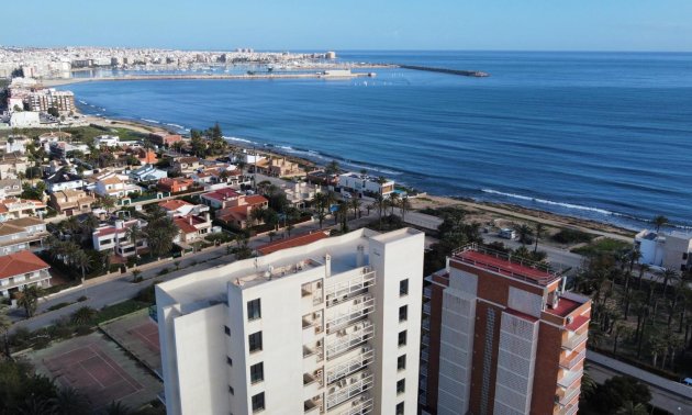 Resale - Apartment / flat -
Torrevieja - La Veleta
