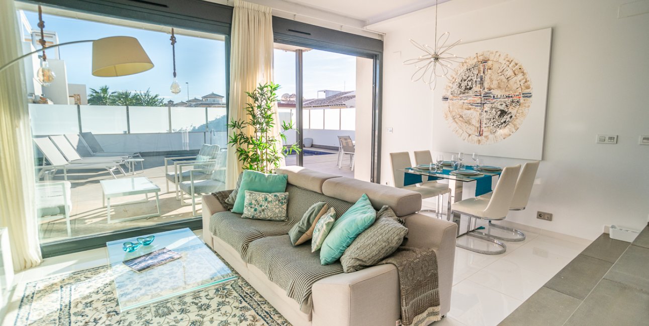 Resale - Villa -
Orihuela Costa - Lomas de Cabo Roig