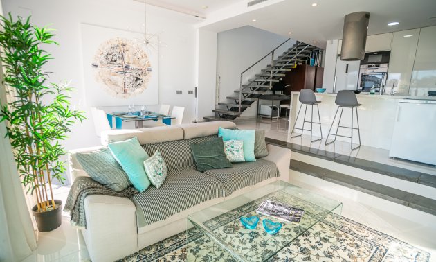 Resale - Villa -
Orihuela Costa - Lomas de Cabo Roig