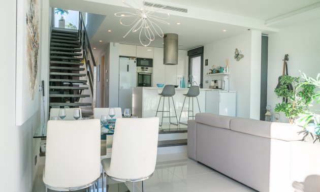 Resale - Villa -
Orihuela Costa - Lomas de Cabo Roig