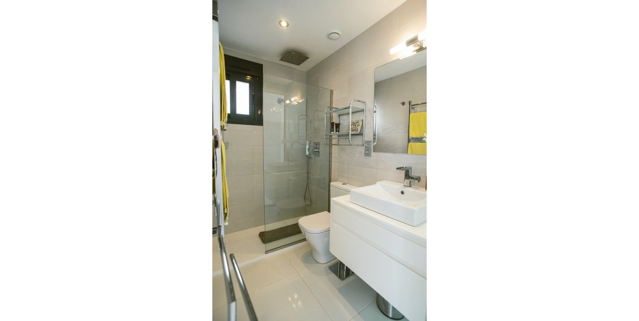 Resale - Villa -
Orihuela Costa - Lomas de Cabo Roig