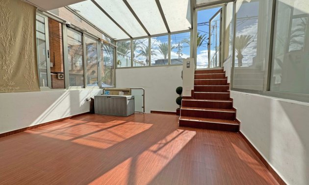 Resale - Apartment / flat -
Torrevieja - Playa del Cura