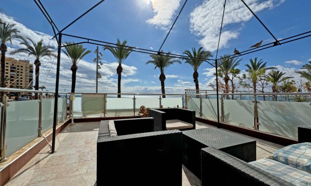 Resale - Apartment / flat -
Torrevieja - Playa del Cura