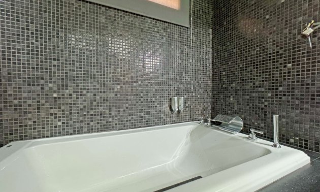 Resale - Apartment / flat -
Torrevieja - Playa del Cura