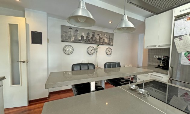 Resale - Apartment / flat -
Torrevieja - Playa del Cura