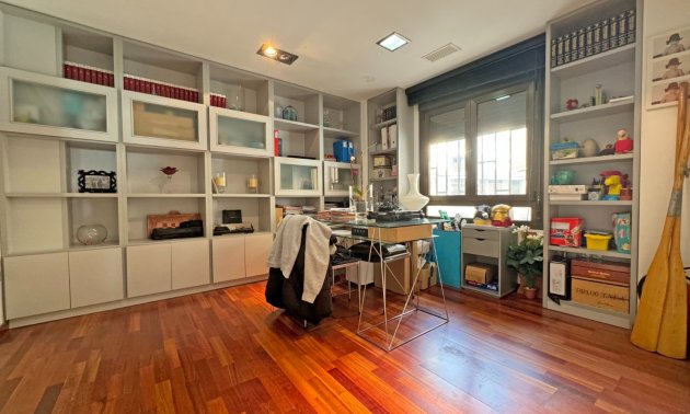 Resale - Apartment / flat -
Torrevieja - Playa del Cura