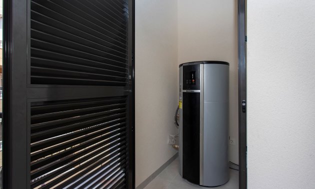 Resale - Apartment / flat -
Torrevieja - Playa del Cura