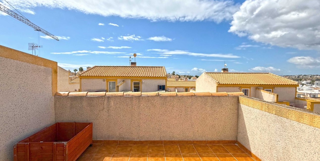 Resale - Villa -
Orihuela Costa - Los Altos
