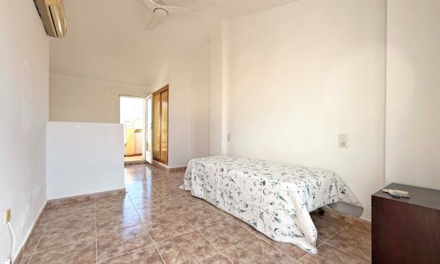 Resale - Villa -
Orihuela Costa - Los Altos
