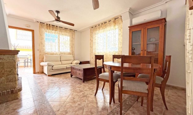 Resale - Villa -
Orihuela Costa - Los Altos