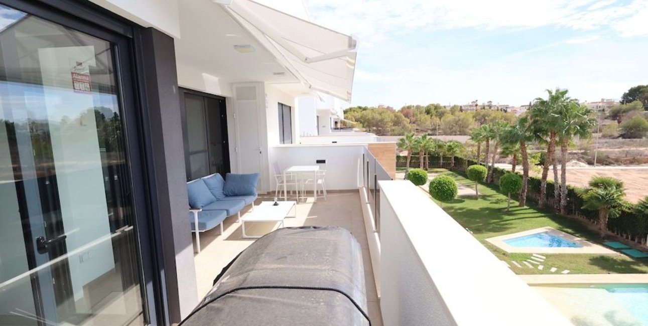 Resale - Apartment / flat -
Orihuela Costa
