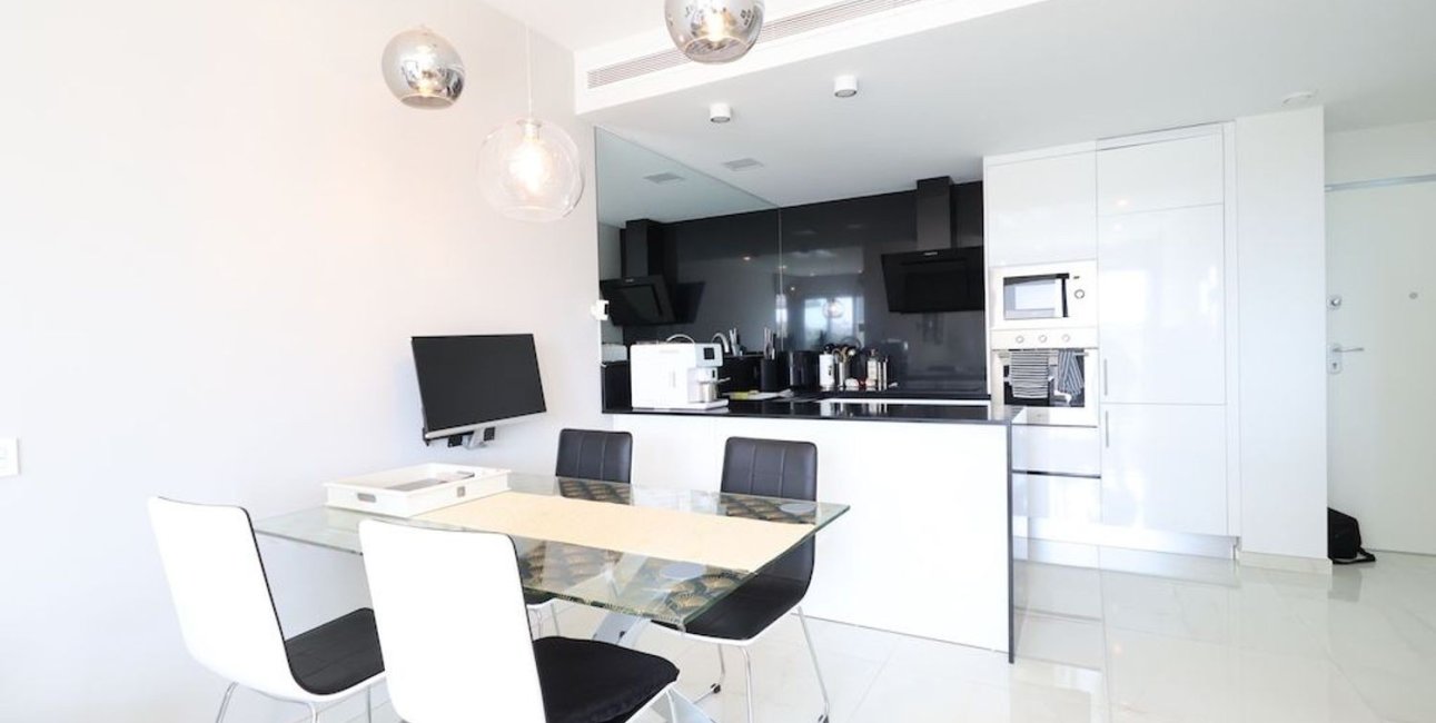 Resale - Apartment / flat -
Orihuela Costa