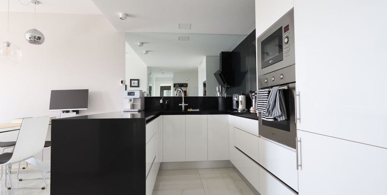 Resale - Apartment / flat -
Orihuela Costa