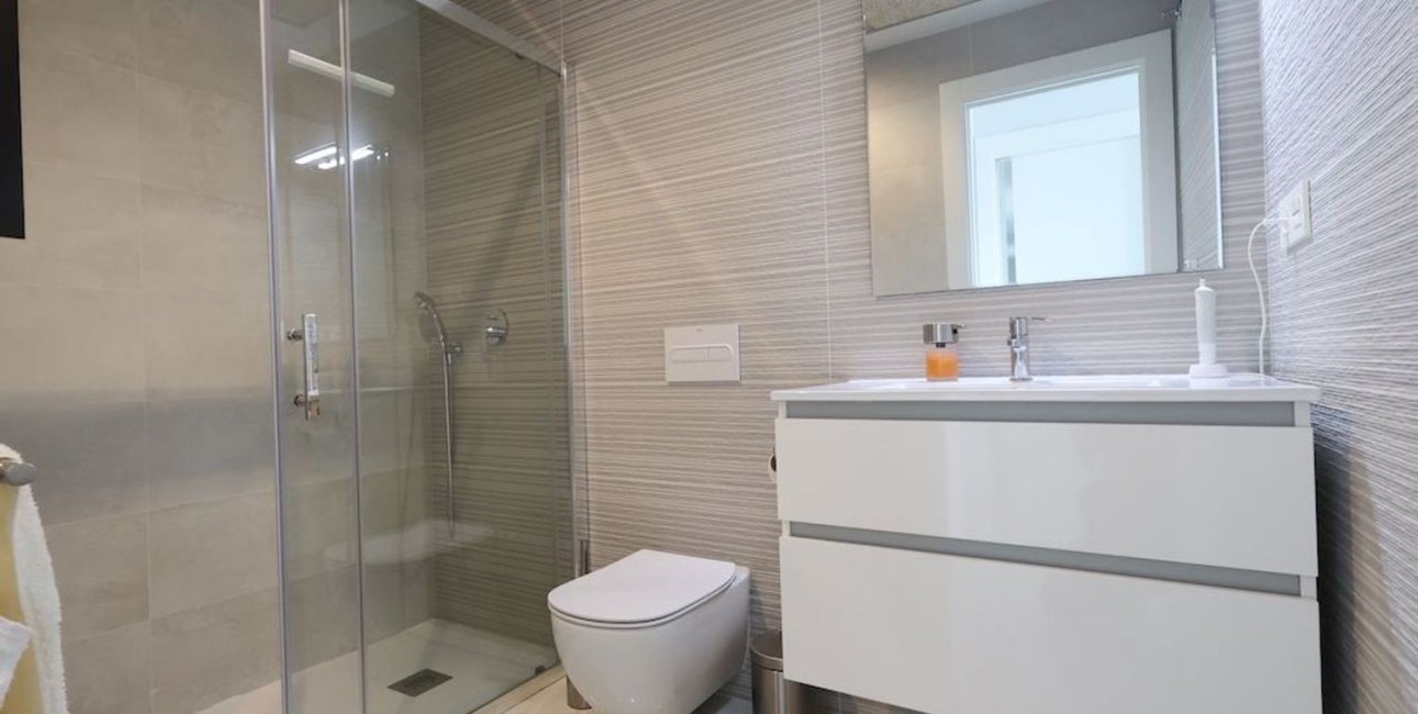 Resale - Apartment / flat -
Orihuela Costa