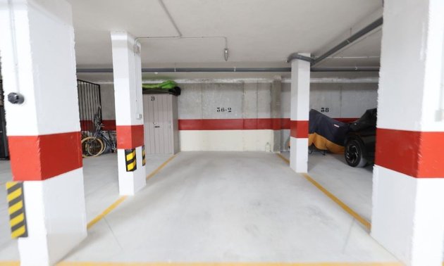 Resale - Apartment / flat -
Orihuela Costa