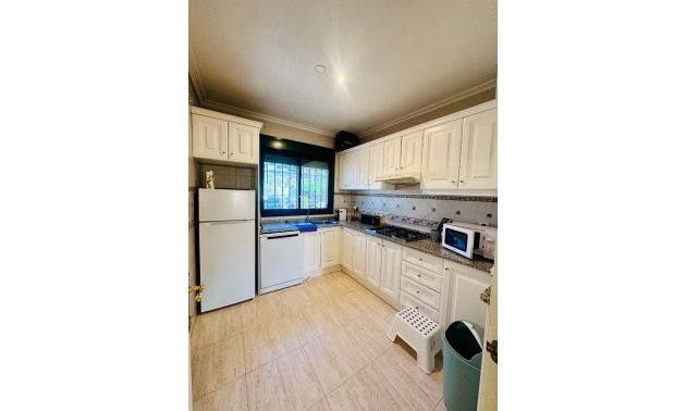 Resale - Apartment / flat -
Orihuela Costa - Lomas de Campoamor