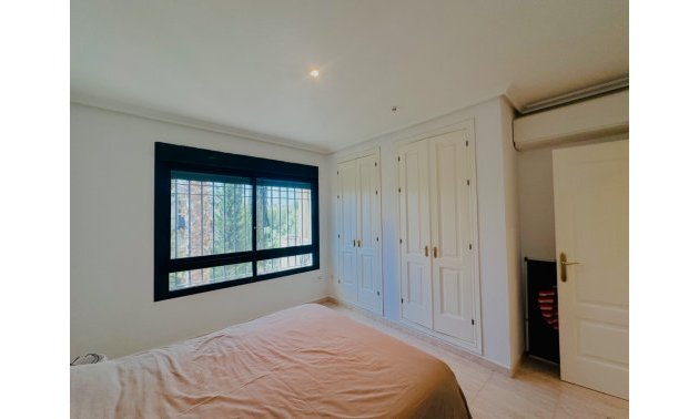 Resale - Apartment / flat -
Orihuela Costa - Lomas de Campoamor