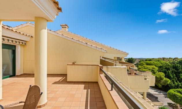 Resale - Apartment / flat -
Orihuela Costa - Campoamor