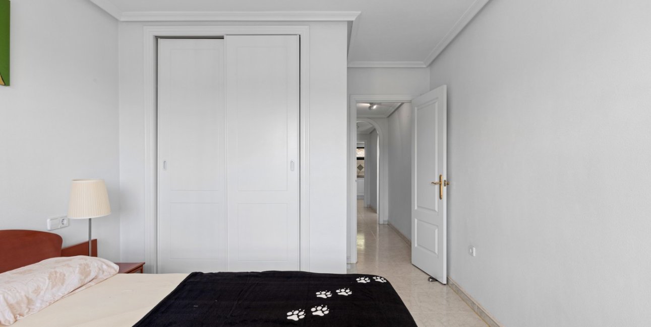 Resale - Apartment / flat -
Orihuela Costa - Campoamor