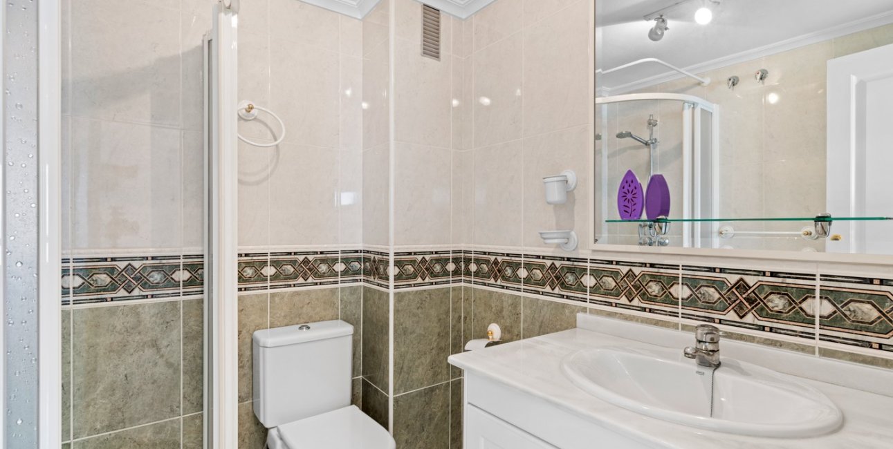 Resale - Apartment / flat -
Orihuela Costa - Campoamor