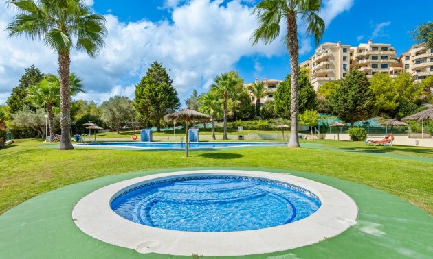 Resale - Apartment / flat -
Orihuela Costa - Campoamor