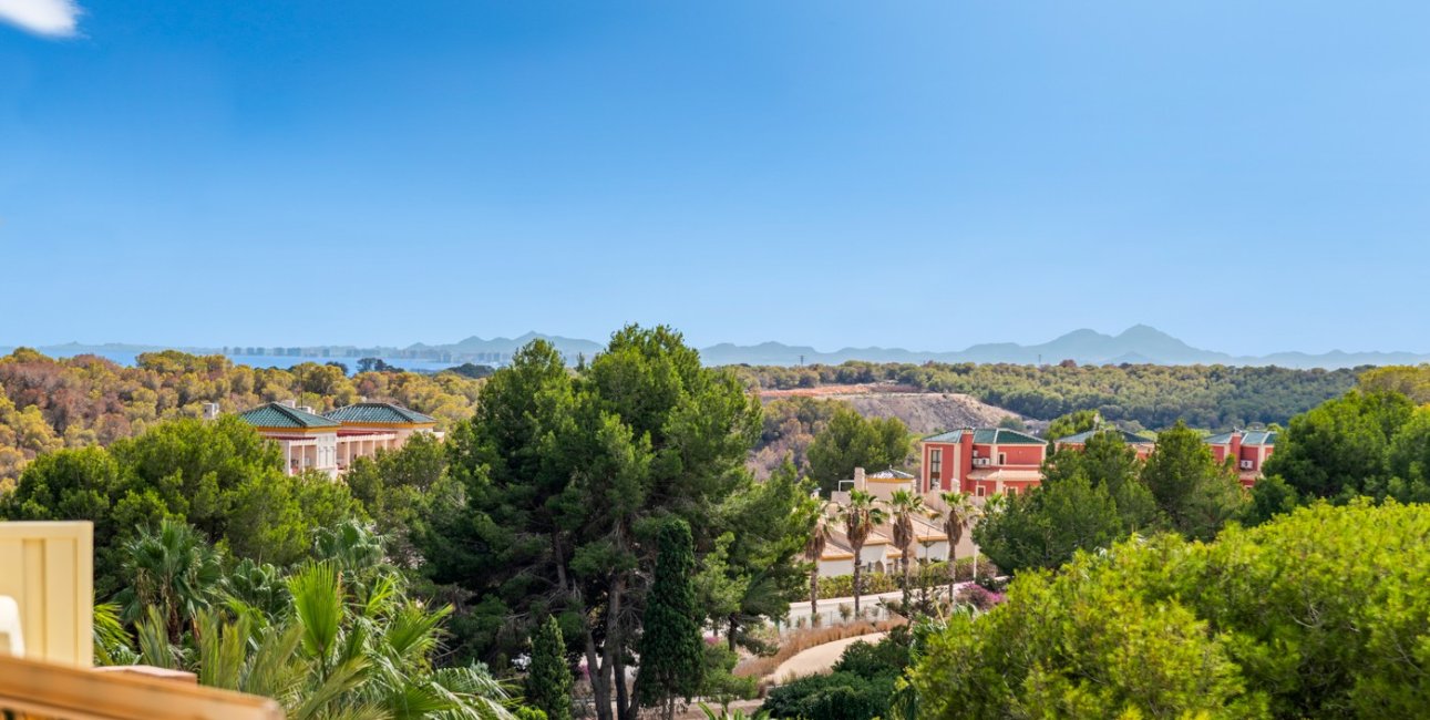 Resale - Apartment / flat -
Orihuela Costa - Campoamor