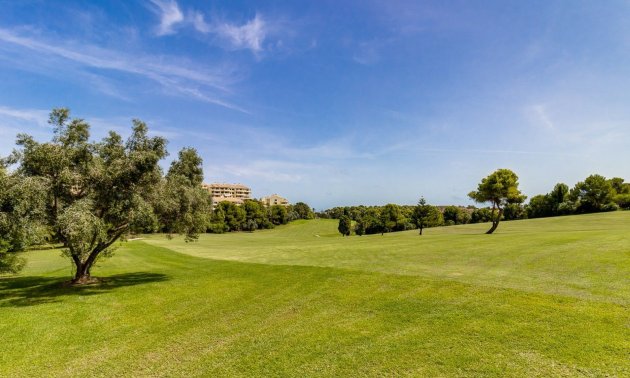 Resale - Apartment / flat -
Orihuela Costa - Campoamor