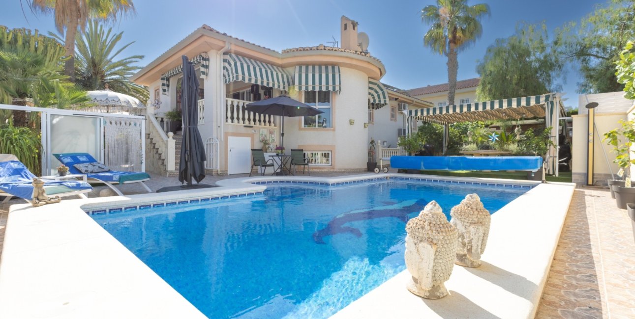 Resale - Villa -
Benimar - Benimar I