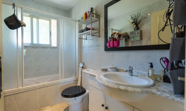 Resale - Villa -
Benimar - Benimar I