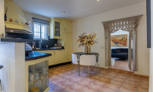 Resale - Villa -
Benimar - Benimar I